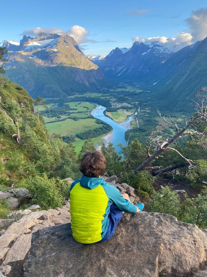 Annebu Vila Åndalsnes Exterior foto